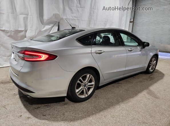 3FA6P0H74JR227593 2018 FORD FUSION Silver 