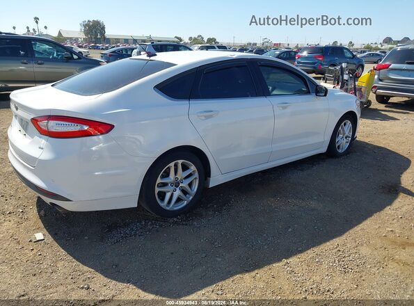 3FA6P0H75GR225456 2016 FORD FUSION Белый Задняя правая четверть