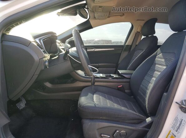 3FA6P0H75GR262331 2016 FORD FUSION White Front interior view