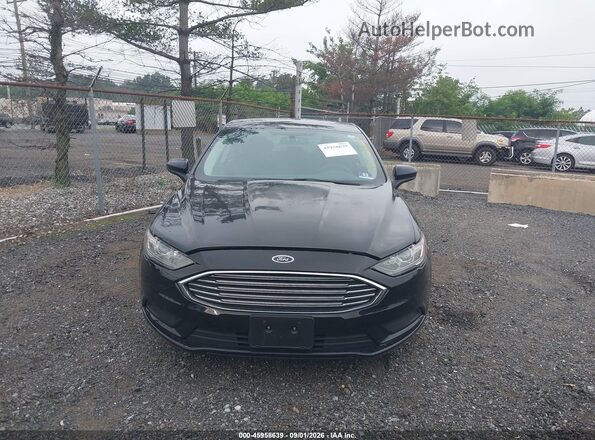 3FA6P0H75HR282340 2017 FORD FUSION Black Widok z przodu