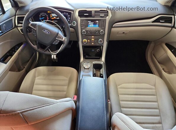 3FA6P0H76HR278068 2017 FORD FUSION White Widok deski rozdzielczej