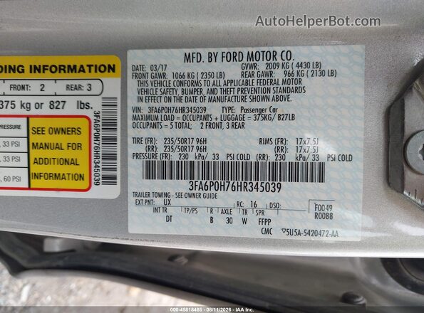 3FA6P0H76HR345039 2017 FORD FUSION Silver Vista del compartimento del motor