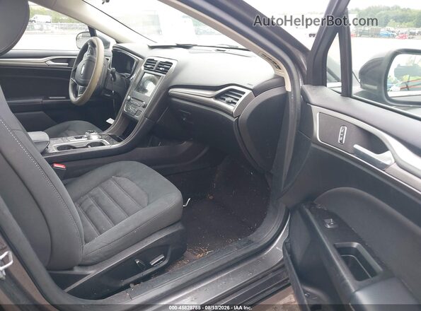 3FA6P0H76HR372872 2017 FORD FUSION Gray Widok wnętrza z przodu