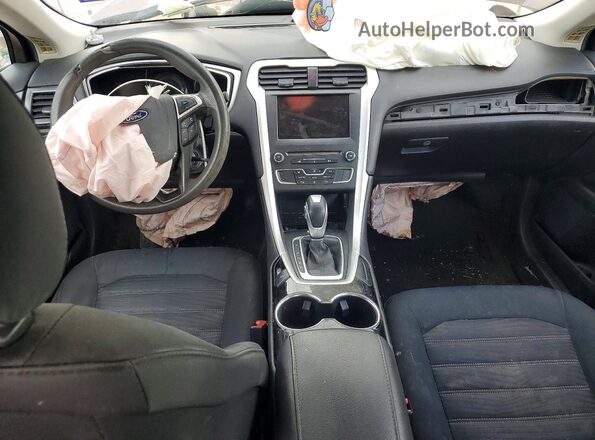 3FA6P0H77GR267692 2016 FORD FUSION Red Dashboard view