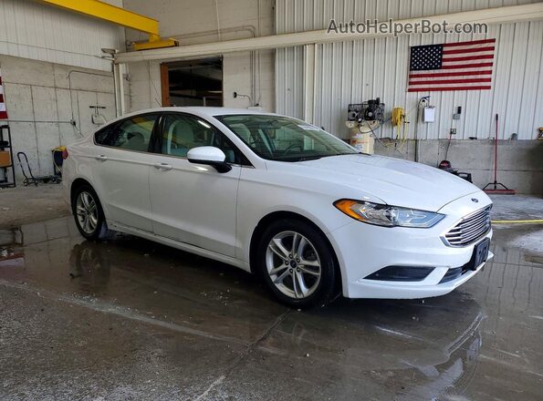3FA6P0H77JR198087 2018 FORD FUSION White Передня права чверть