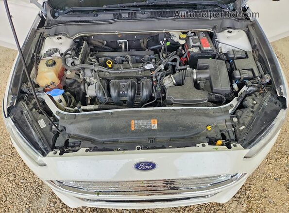 3FA6P0H78GR224379 2016 FORD FUSION White Vista interior trasera
