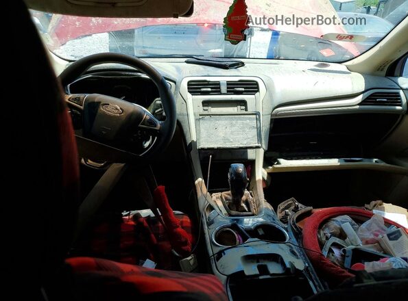 3FA6P0H78GR237598 2016 FORD FUSION Red Vista del salpicadero