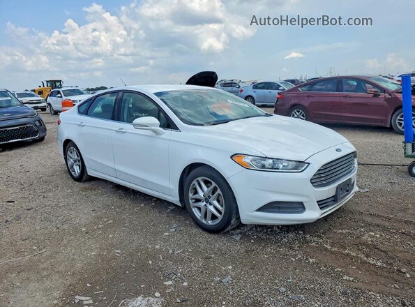 3FA6P0H79GR200592 2016 FORD FUSION White Front right