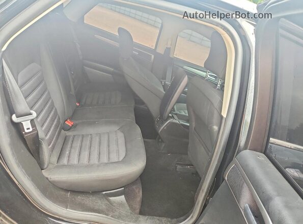 3FA6P0H79HR144882 2017 FORD FUSION Black Vista de los asientos traseros