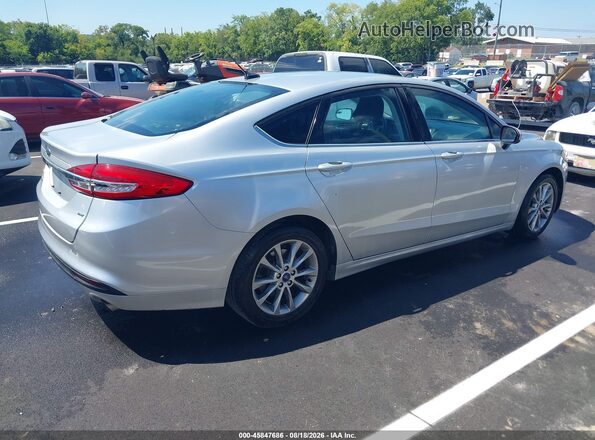 3FA6P0H79HR358786 2017 FORD FUSION Silver Tył prawy