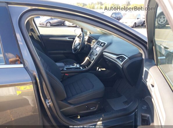 3FA6P0H79JR227265 2018 FORD FUSION Gray Widok wnętrza z przodu
