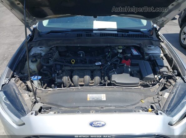 3FA6P0H7XGR147661 2016 FORD FUSION Серебряный Вид сзади