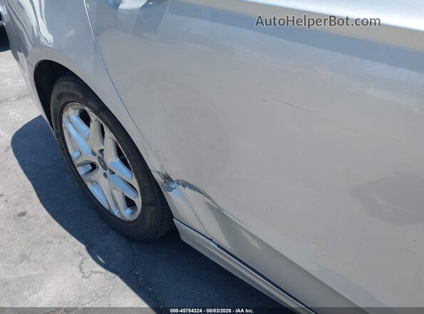 3FA6P0H7XGR147661 2016 FORD FUSION Серебряный Вид спереди