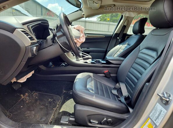 3FA6P0H91GR243423 2016 FORD FUSION Silver წინა სალონის ხედი