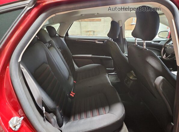 3FA6P0H94GR256490 2016 FORD FUSION Burgundy Widok tylnych siedzeń