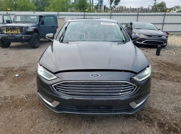 3FA6P0H99JR258498 2018 FORD FUSION Серый Вид спереди