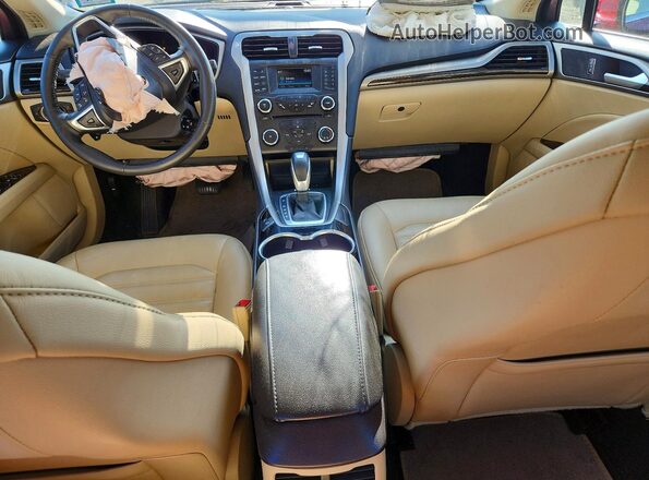 3FA6P0H9XGR178586 2016 FORD FUSION Red Widok deski rozdzielczej