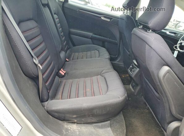 3FA6P0HD0GR362259 2016 FORD FUSION Silver Widok tylnych siedzeń
