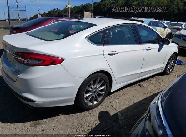 3FA6P0HD0HR378835 2017 FORD FUSION White Trasero derecho