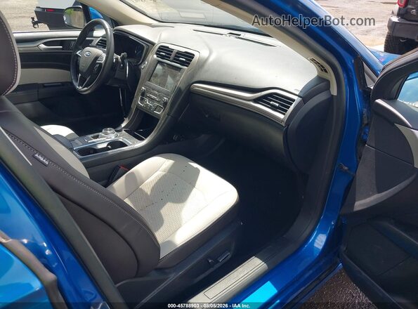 3FA6P0HD0KR107930 2019 FORD FUSION Blue Вид салону спереду