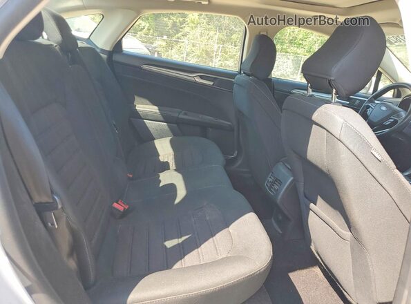 3FA6P0HD0LR257067 2020 FORD FUSION White Rear seats view