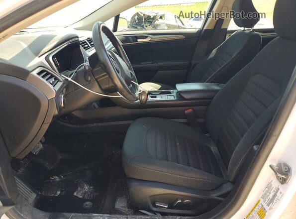 3FA6P0HD0LR257067 2020 FORD FUSION White Front interior view
