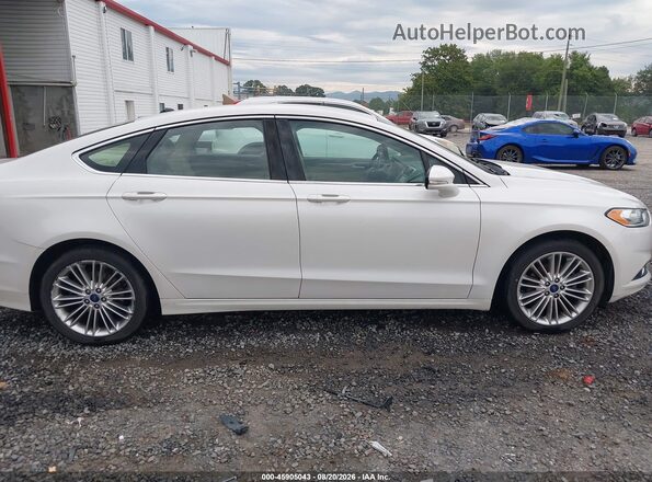 3FA6P0HD1GR296790 2016 FORD FUSION White Widok wnętrza z tyłu