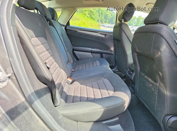 3FA6P0HD1LR102074 2020 FORD FUSION Gray Vista de los asientos traseros