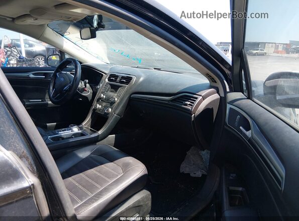 3FA6P0HD2HR111633 2017 FORD FUSION Черный Вид салона спереди