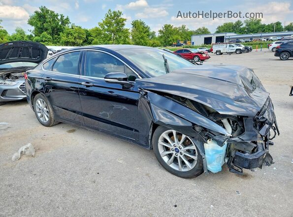 3FA6P0HD2HR166745 2017 FORD FUSION Black Przód prawy