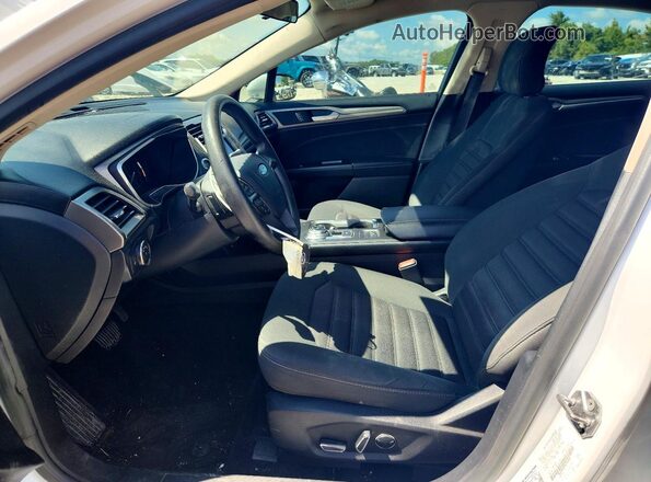 3FA6P0HD2HR194769 2017 FORD FUSION White Սալոնի դիմացի տեսք