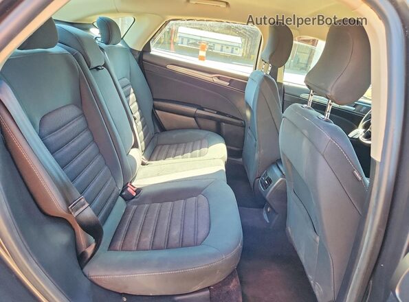 3FA6P0HD2HR305322 2017 FORD FUSION Gray Вид задніх сидінь