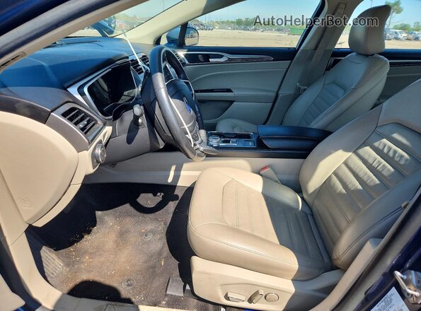 3FA6P0HD2JR104431 2018 FORD FUSION Blue Вид салону спереду