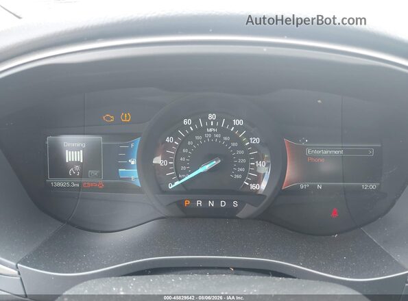 3FA6P0HD2JR153046 2018 FORD FUSION Red Widok tylnych siedzeń