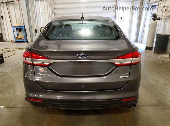 3FA6P0HD2JR158697 2018 FORD FUSION Gray Vista trasera