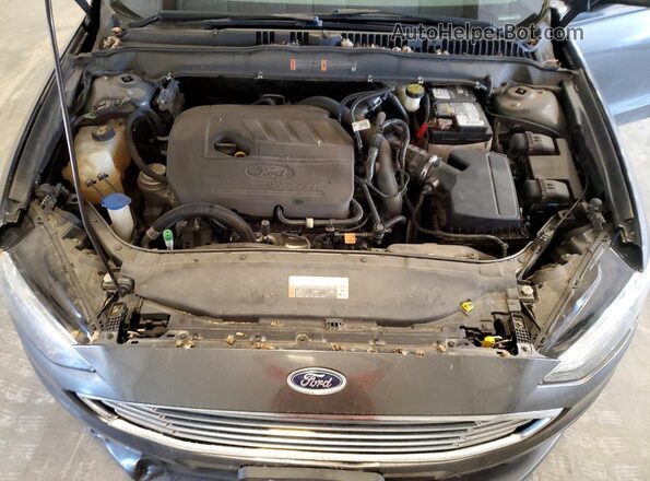 3FA6P0HD2JR158697 2018 FORD FUSION Gray Vista interior trasera