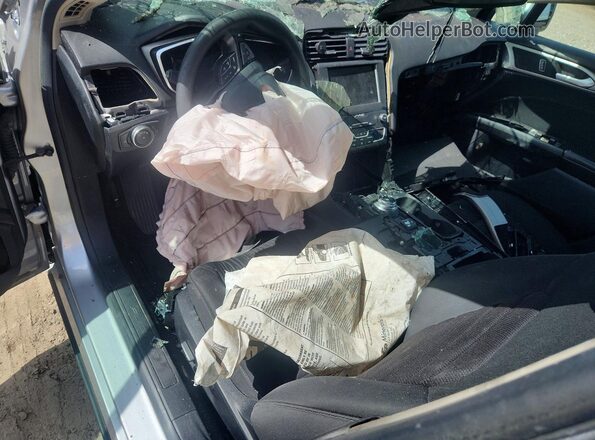 3FA6P0HD2LR160811 2020 FORD FUSION Silver Vista del salpicadero