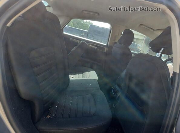 3FA6P0HD2LR160811 2020 FORD FUSION Silver Vista de los asientos traseros