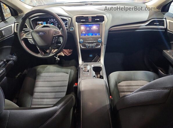 3FA6P0HD2LR247107 2020 FORD FUSION Gray Widok deski rozdzielczej
