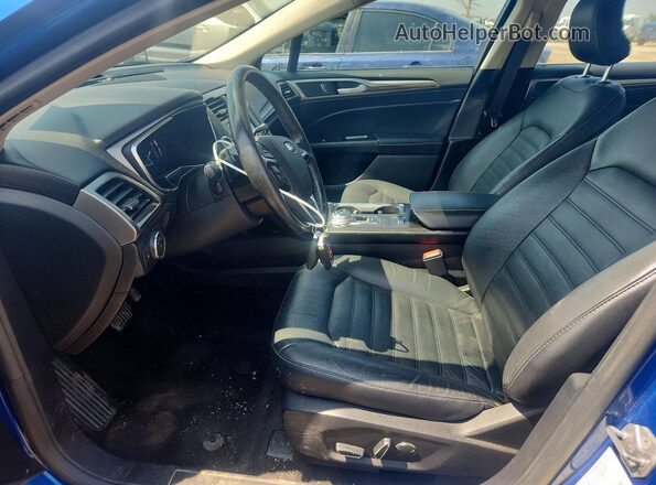 3FA6P0HD3HR406191 2017 FORD FUSION Blue Vista interior delantera