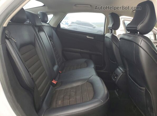 3FA6P0HD3JR136224 2018 FORD FUSION Белый Вид задней части салона