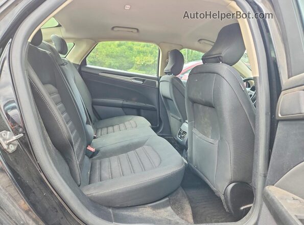 3FA6P0HD3JR164198 2018 FORD FUSION Black Vista de los asientos traseros