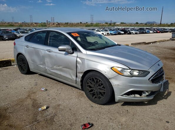 3FA6P0HD3JR281179 2018 FORD FUSION Серебряный Передняя правая четверть
