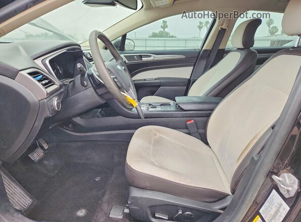 3FA6P0HD3KR250208 2019 FORD FUSION Черный Вид салона спереди