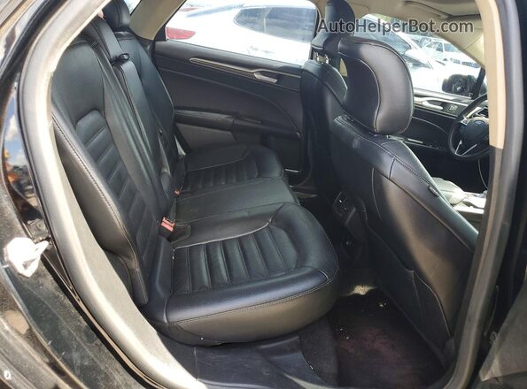 3FA6P0HD4HR130491 2017 FORD FUSION Black Вид задніх сидінь