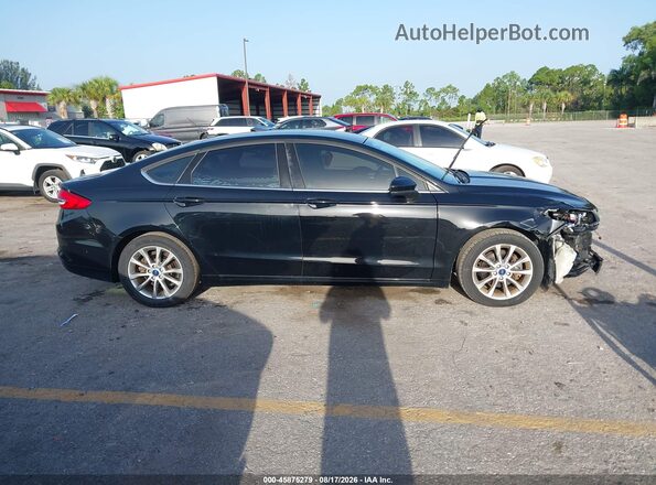 3FA6P0HD4HR166391 2017 FORD FUSION Black Widok wnętrza z tyłu