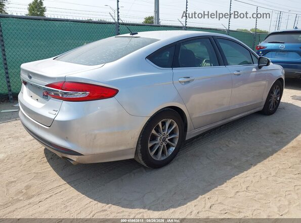 3FA6P0HD4HR241543 2017 FORD FUSION Silver Tył prawy