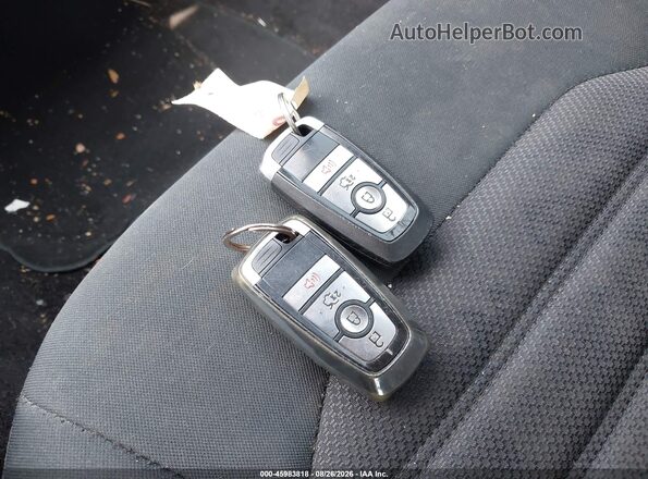 3FA6P0HD4HR241543 2017 FORD FUSION Silver Widok deski rozdzielczej