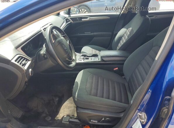 3FA6P0HD4JR130481 2018 FORD FUSION Blue Вид салону спереду