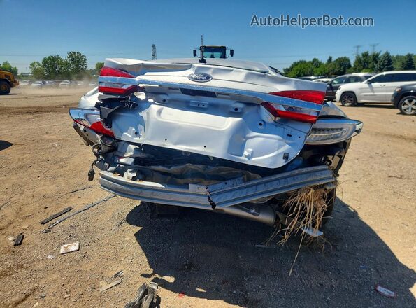 3FA6P0HD4JR265718 2018 FORD FUSION Silver Rear view